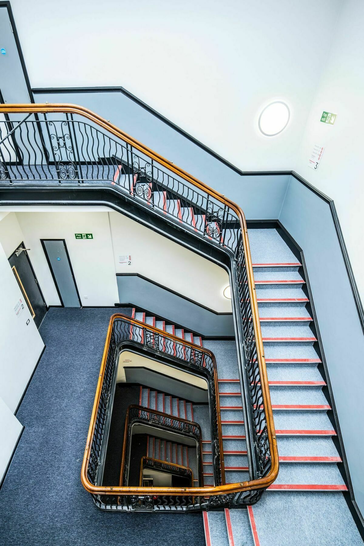 Tune Hotel Liverpool Luaran gambar